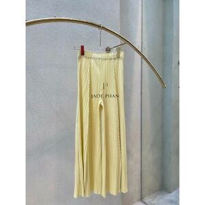 Freesize Jade Phan Pleated Pants in Butter Yellow (part of set)